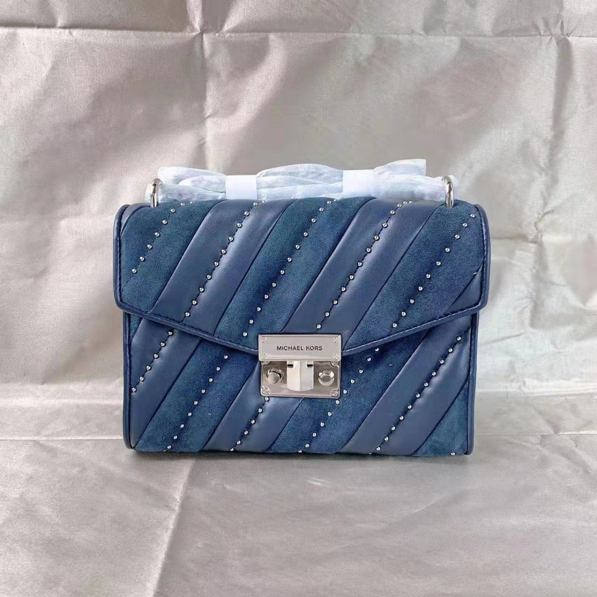 Michael Kors 35F1SX0L2U Rose Flap Shoulder Navy Bag w/Tags Michael Kors 35F1SX0L2U Rose Flap Shoulder Navy Bag w/Tags